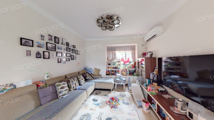 雍景豪园泓景台二手房实景图