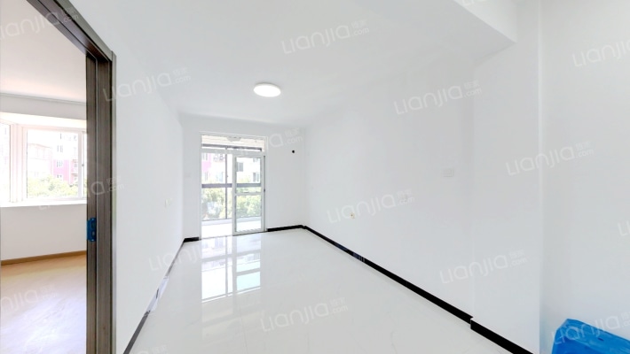 戴家新村二手房实景图