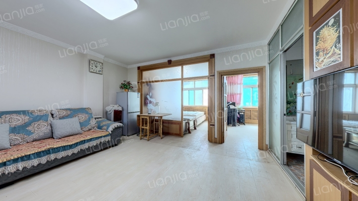 亿达小区二手房实景图