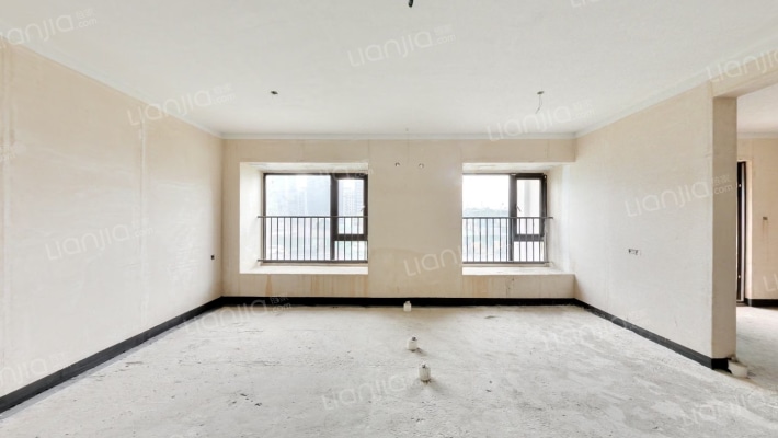 中骏璟宸二手房实景图