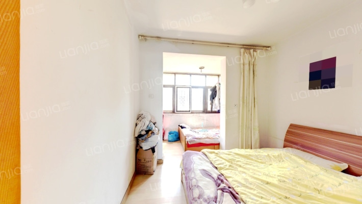 新华印刷厂宿舍小区二手房实景图