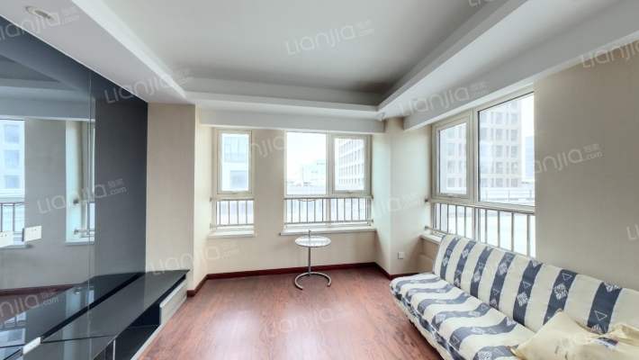 天津科技广场二手房实景图