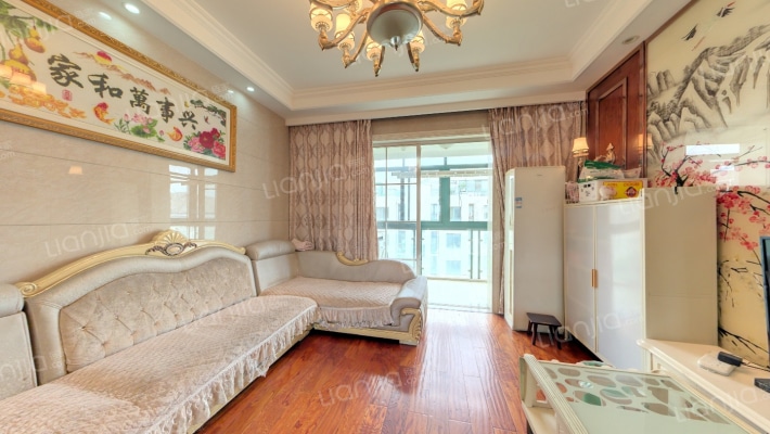 柳莺花园沁园二手房实景图