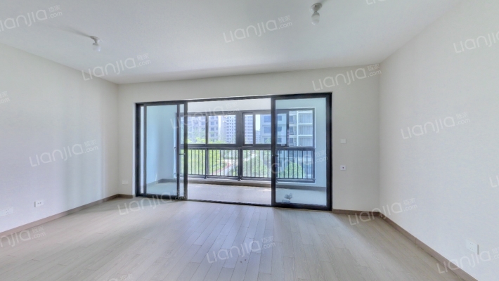 翠湖隐秀二手房实景图