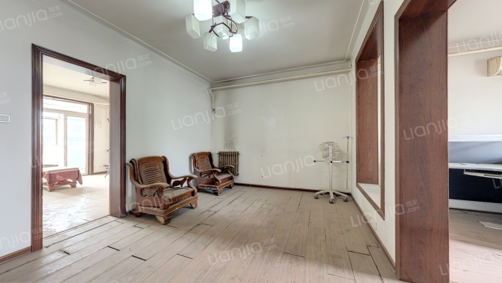 陕西省煤炭物资供应公司家属院二手房实景图