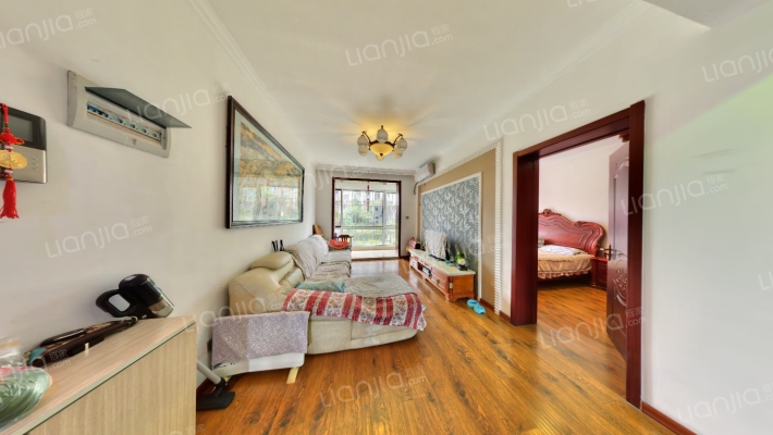 塞纳小镇二手房实景图