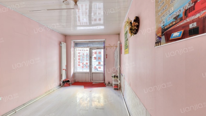 新发小区A区二手房实景图