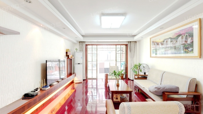 云龙嘉苑东区二手房实景图