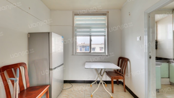 大厂南钢六村二手房实景图