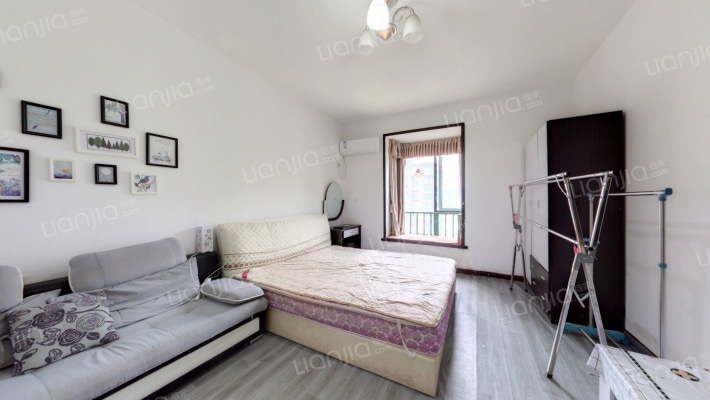 银海华庭二手房实景图