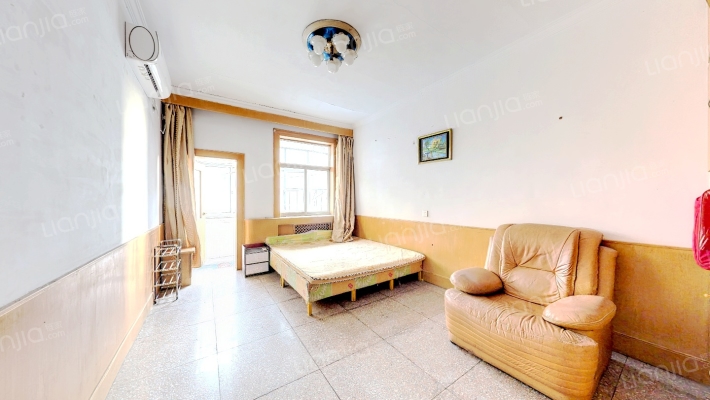 松鹤园技校小区二手房实景图