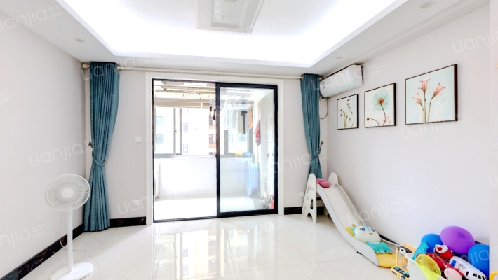 蓝色嘉园二手房实景图