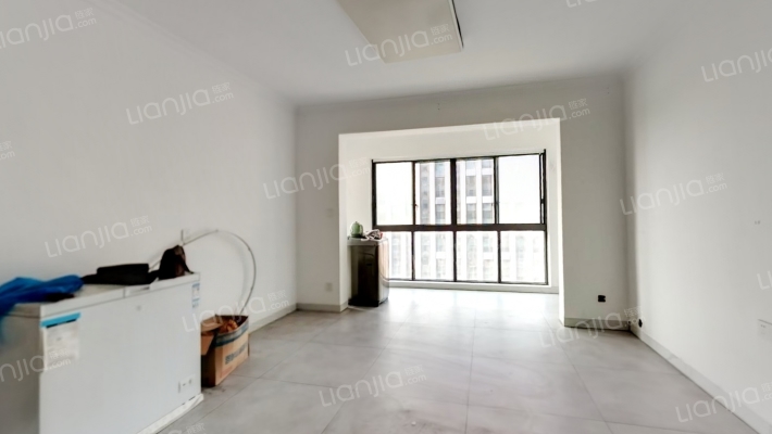 深蓝时代二手房实景图