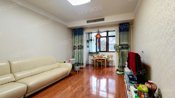 尼龙化工公司家属院二手房实景图