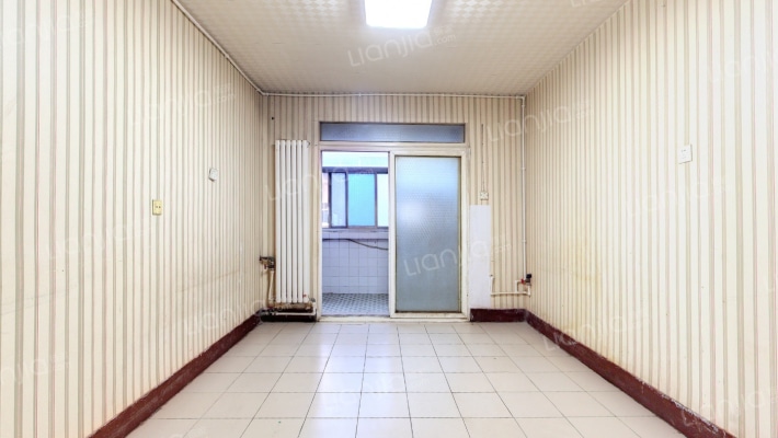 水电建设集团十五工程局家属院二手房实景图