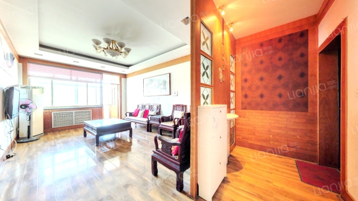 白酒厂宿舍二手房实景图