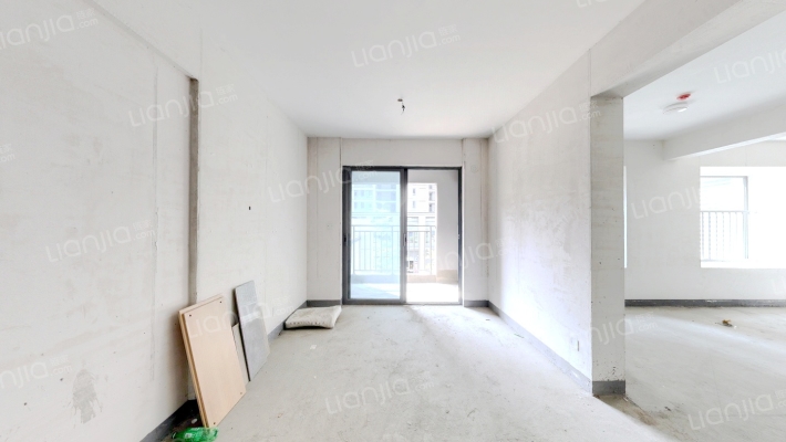 国贸学原二期二手房实景图