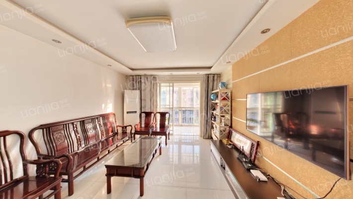 尚德城邦二手房实景图