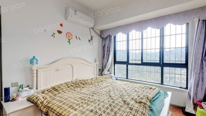 鸿锦国际二手房实景图