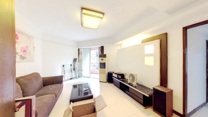 可逸名庭二手房实景图