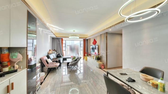 绿地天空树北区二手房实景图