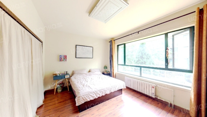 蓝水园二手房实景图