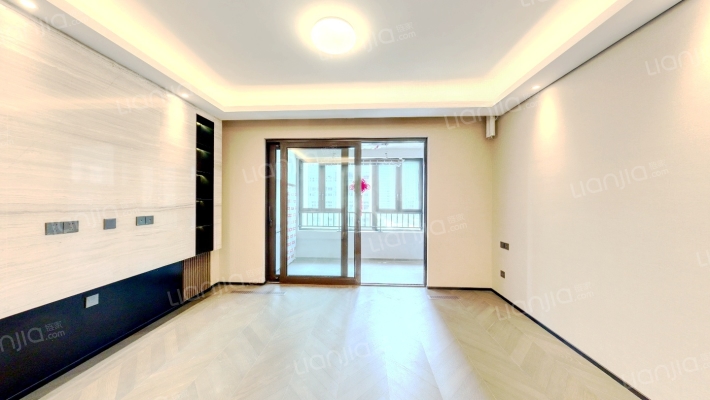 颐和源璟B区二手房实景图