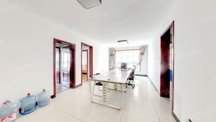 蓝波湾二手房实景图