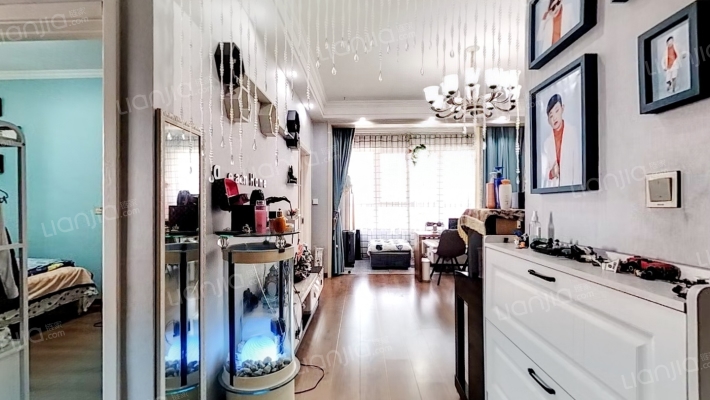 翰墨国学二手房实景图