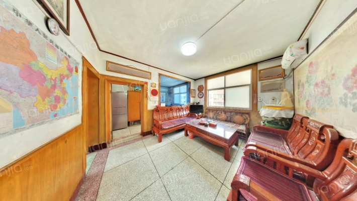 许昌文化艺术学校住宅楼二手房实景图