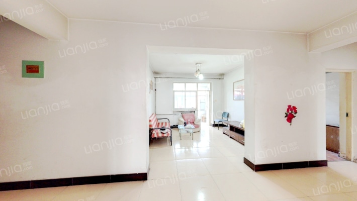 石家庄信息工程职业学院家属楼二手房实景图