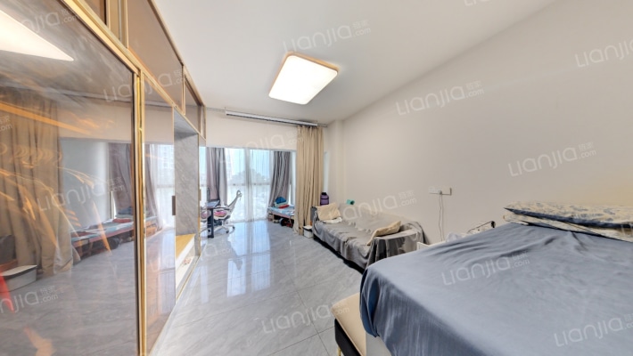 心海假日二手房实景图