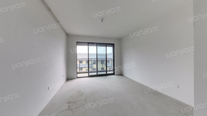 锦上云山二手房实景图