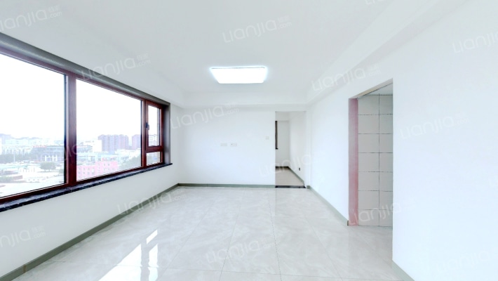 米兰颂二手房实景图