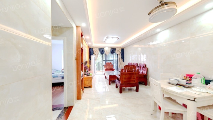 金海怡景花园二手房实景图