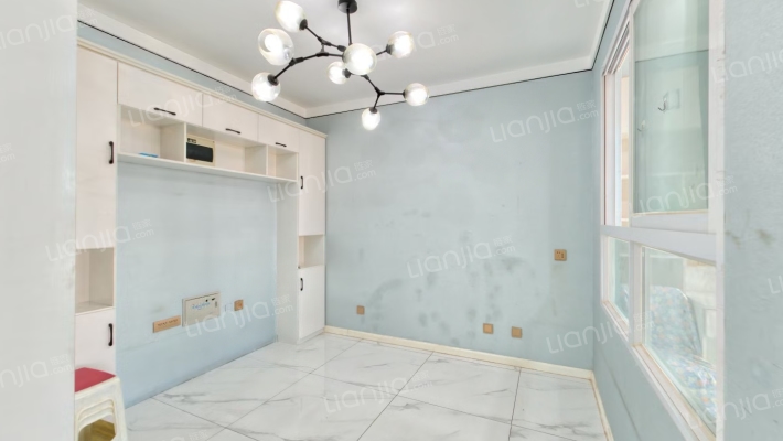 臻园阳光二手房实景图