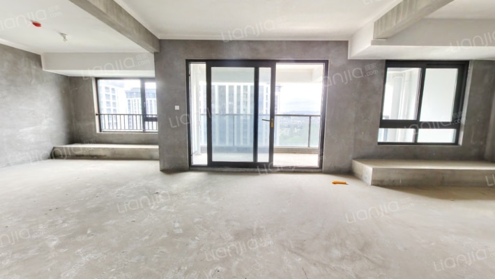 苕溪公馆二手房实景图