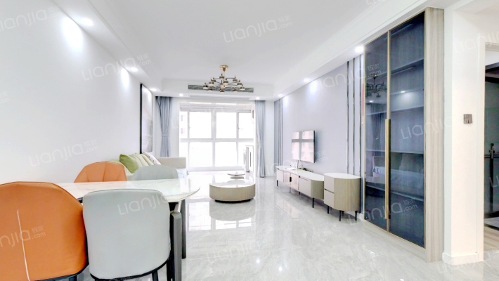 臻缘苑二手房实景图