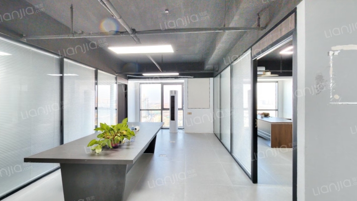 碧桂园新翼广场二手房实景图