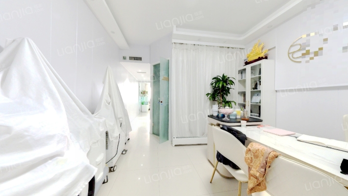 荣民国际公寓二手房实景图