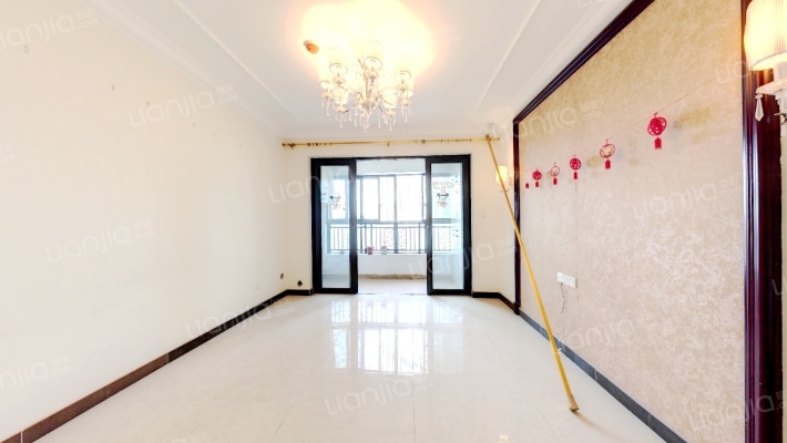 恒大中央广场B区二手房实景图