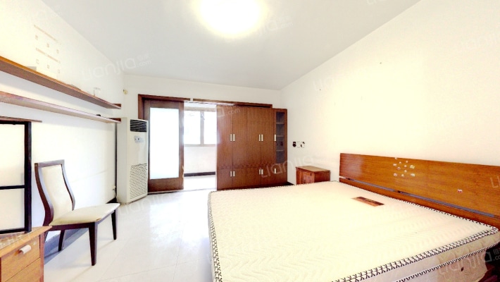 新大陆花园东区二手房实景图