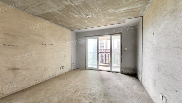 滨河嘉园二手房实景图