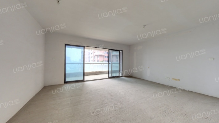 中德英伦联邦A区二手房实景图