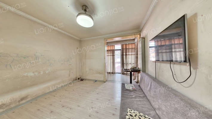 民健园二手房实景图