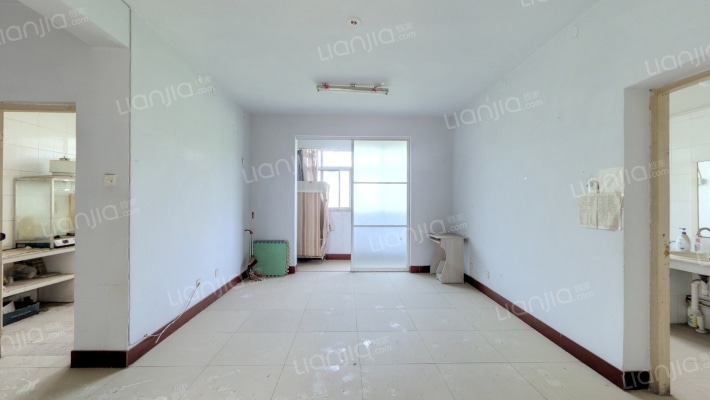 市粮食局家属院二手房实景图