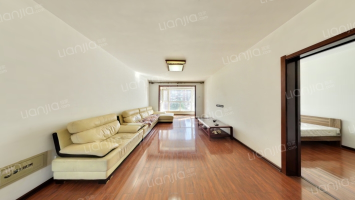 新奥蓝城三期二手房实景图