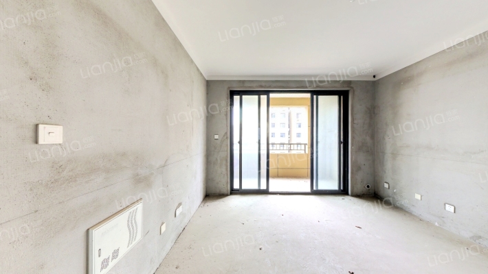 美华公馆二手房实景图