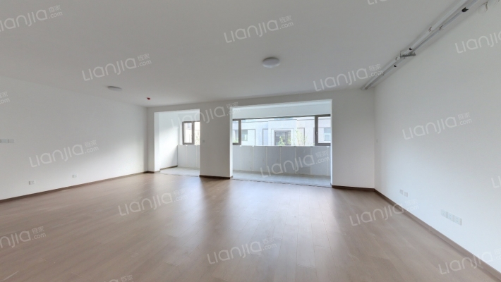 鑫都森林山二手房实景图