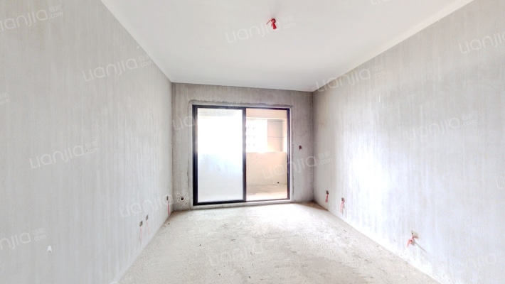 绿地海森林二手房实景图